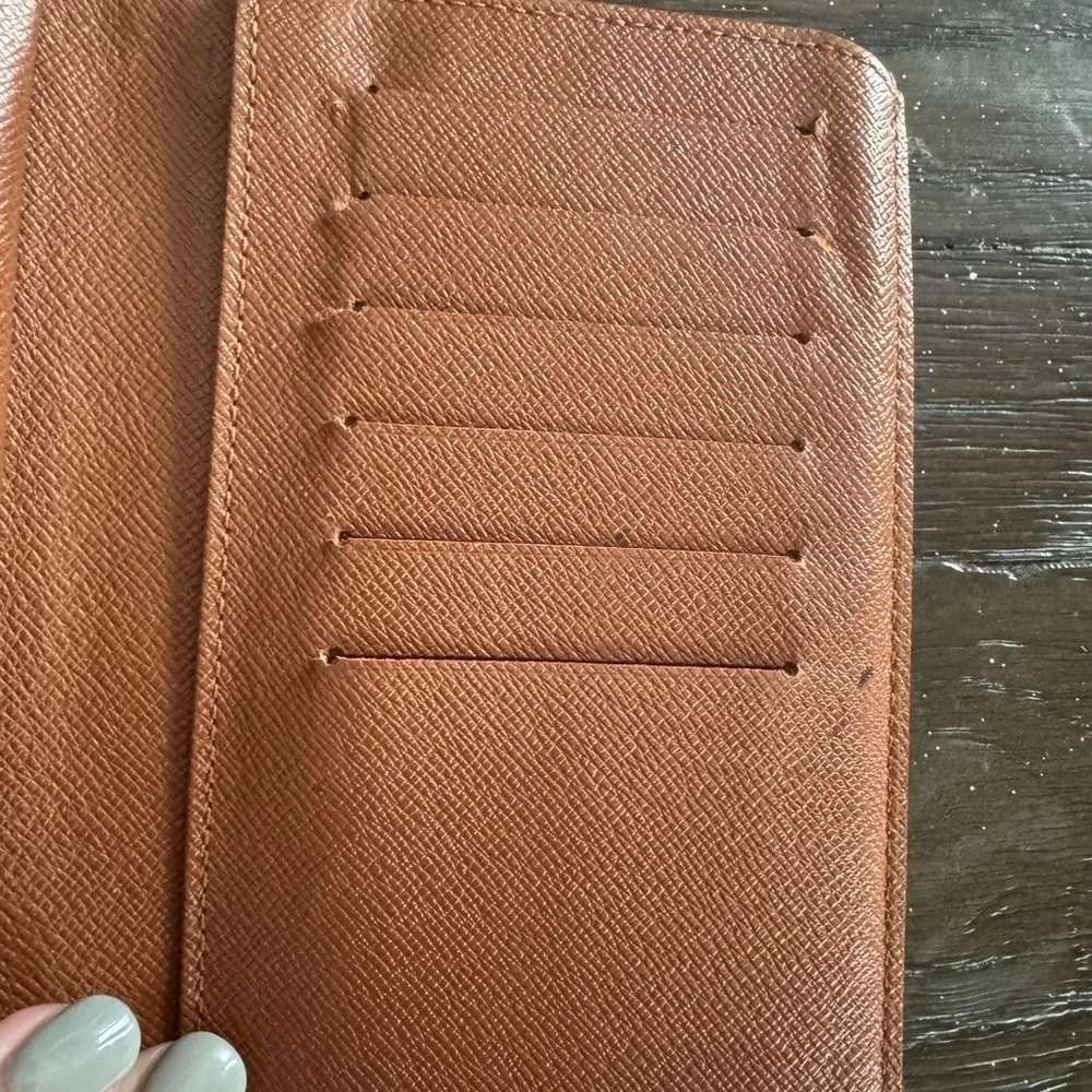Louis Vuitton Trifold Snap Monogram Wallet